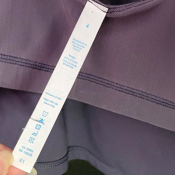 Athletic Sports Bra Crop Top, Size 4 - Picture 8 of 12